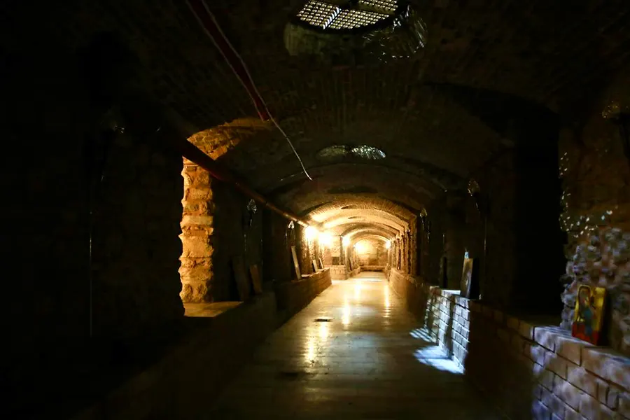 Istanbul, underground tunnel under Istiklal