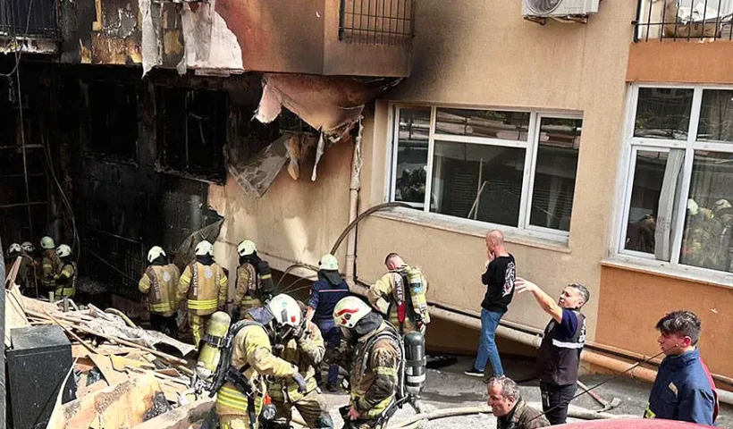 incendio de una discoteca en Estambul