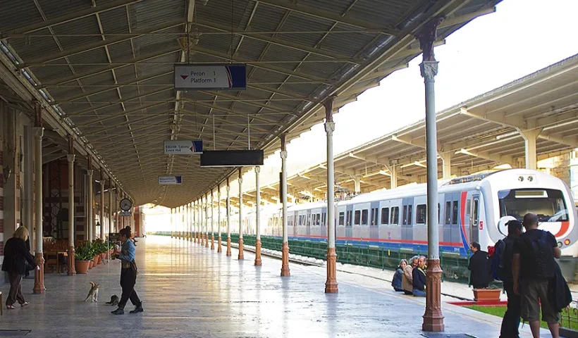Estambul, estación de Sirkeci