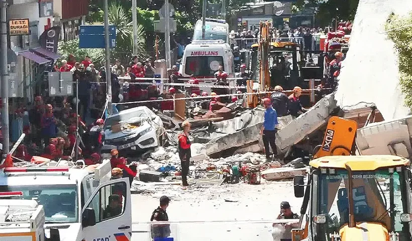 building collapsed in Istanbul