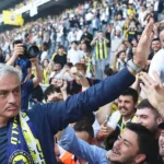 Mourinho's welcome to Fenerbahçe