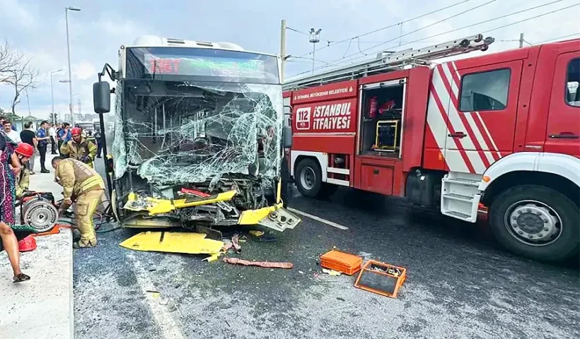 Istanbul, bus accident
