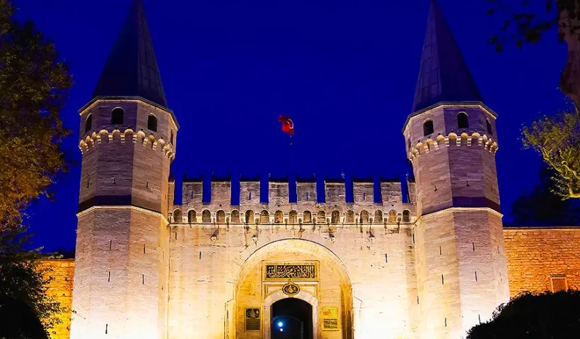 Topkapı Palace at night
