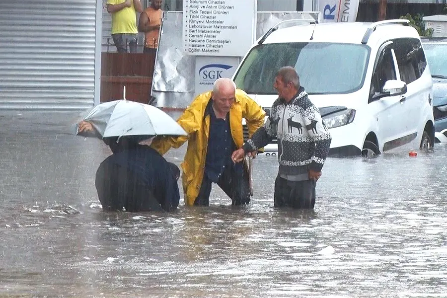 lluvias e inundaciones en Ankara
