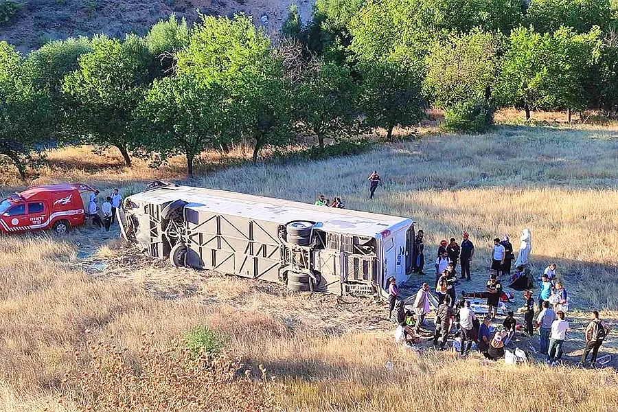 Turquía, accidente de autobús en Malatya