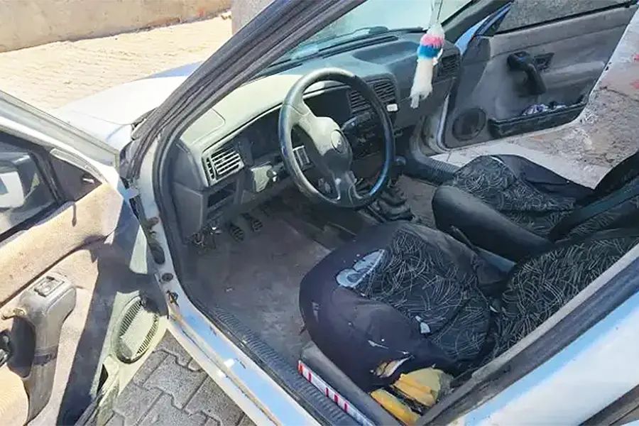 coche del tío de Narin Güran