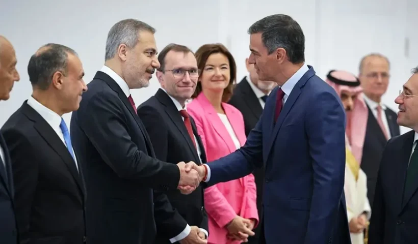 Hakan Fidan, Pedro Sánchez