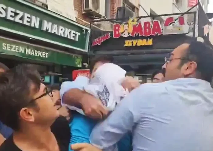 Izmir, ataque a soldados de EE.UU.