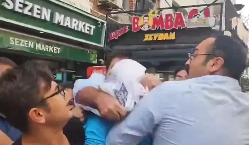 Izmir, ataque a soldados de EE.UU.