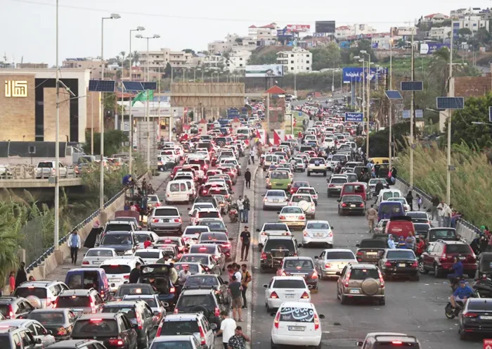 Lebanon, civilians fleeing from Israeli shelling