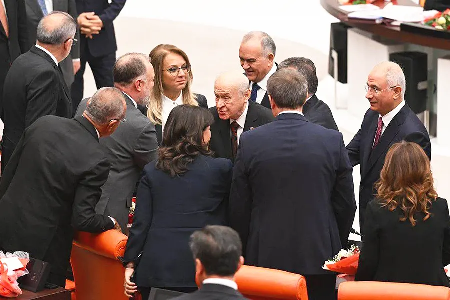 Bahçeli shakes hands with DEM party