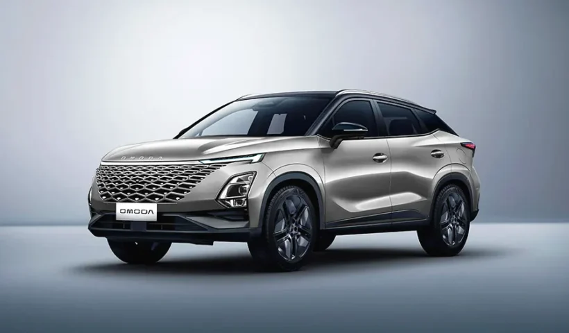 Omoda 5 car