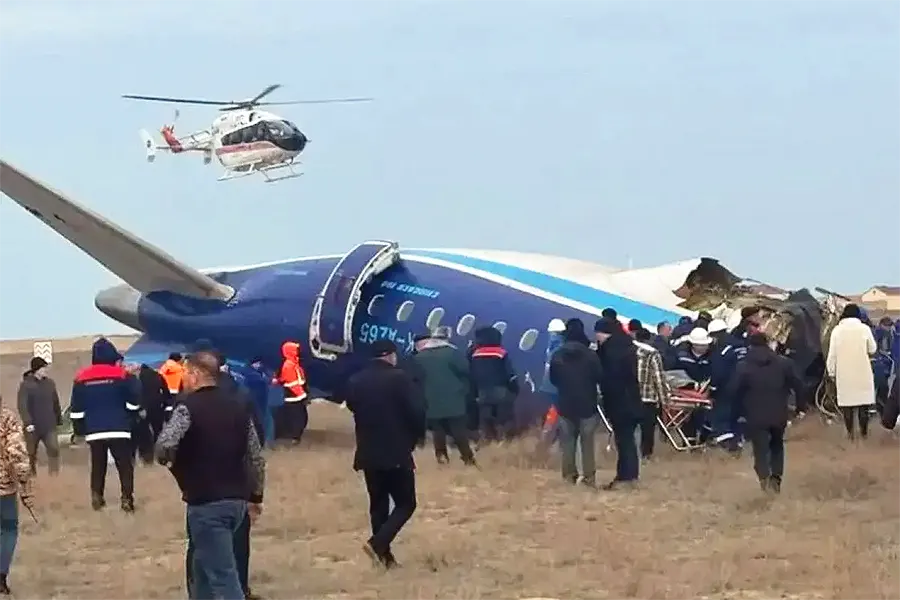 accidente de Azerbaijan Airlines en Kazajistán