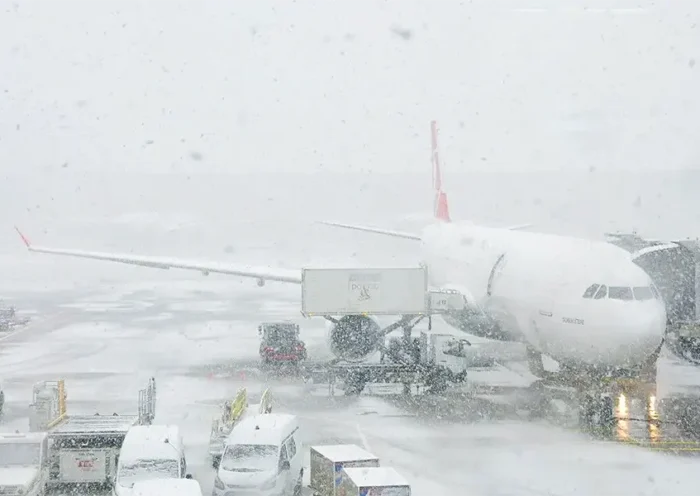 nevadas en el Aeropuerto de Estambul