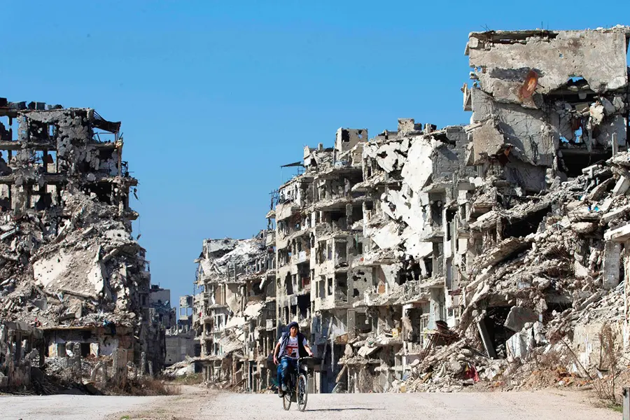 Siria, devastación en Homs