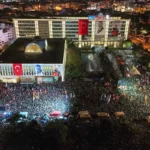 protestas en Estambul por la detención de İmamoğlu