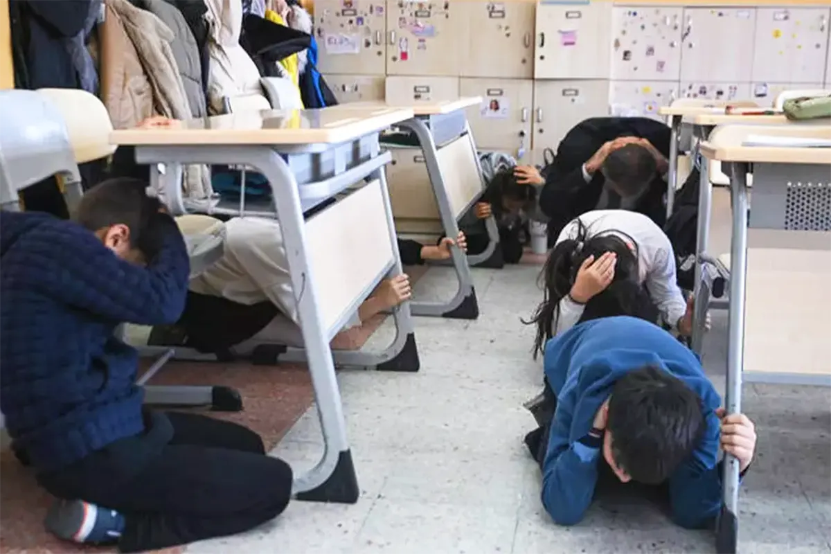 earthquake training at Istanbul schools