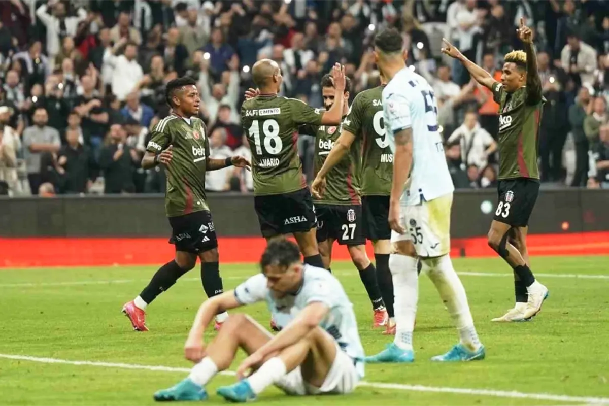 Beşiktaş, goleada en la liga