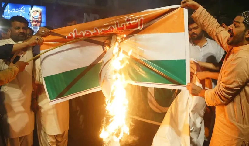 Pakistan, protests against India