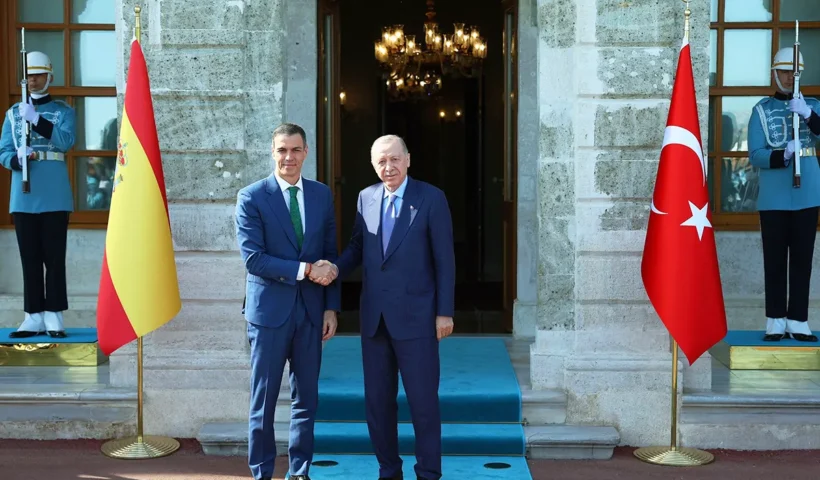 Sánchez y Erdoğan en Estambul