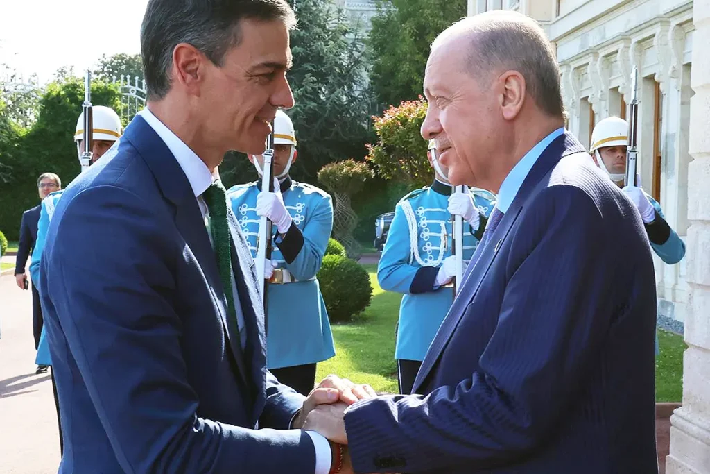 Sánchez y Erdoğan en Turquía