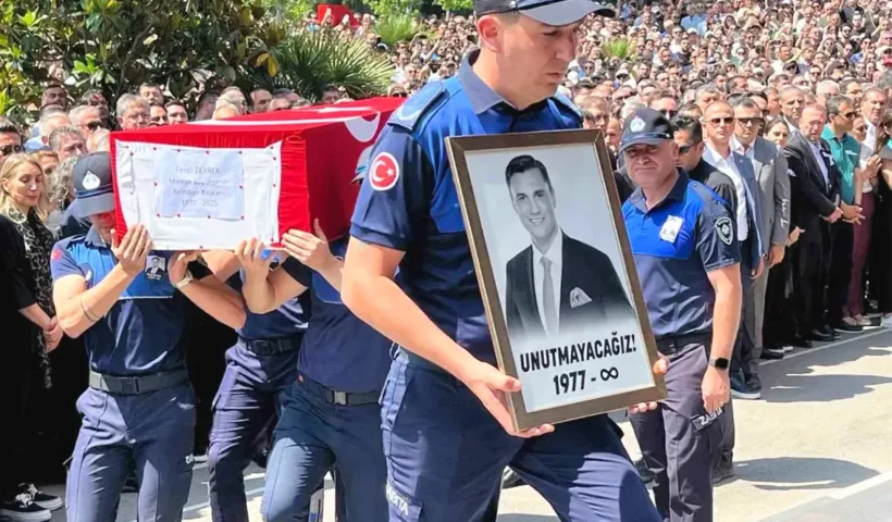 funeral por el alcalde de Manisa