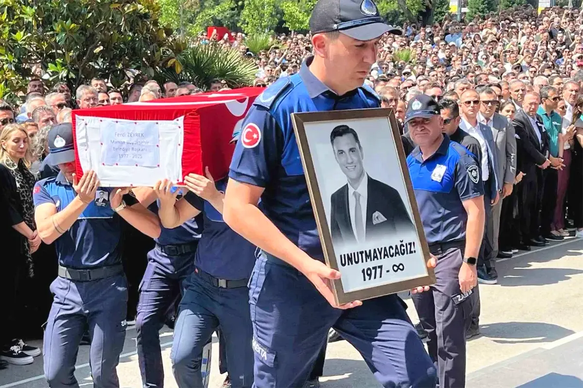 funeral por el alcalde de Manisa