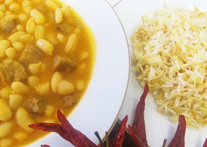 kuru fasulye (Turkish beans)