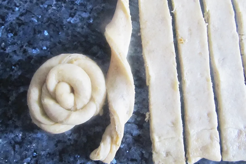 tahinli çörek preparation