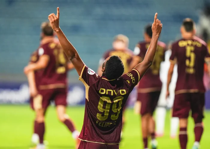 Trabzonspor's goal by Felipe Augusto