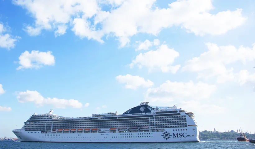 cruise ship in Istanbul