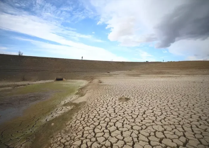 dry dam in Turkey