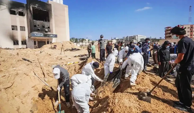 fosas comunes en Gaza