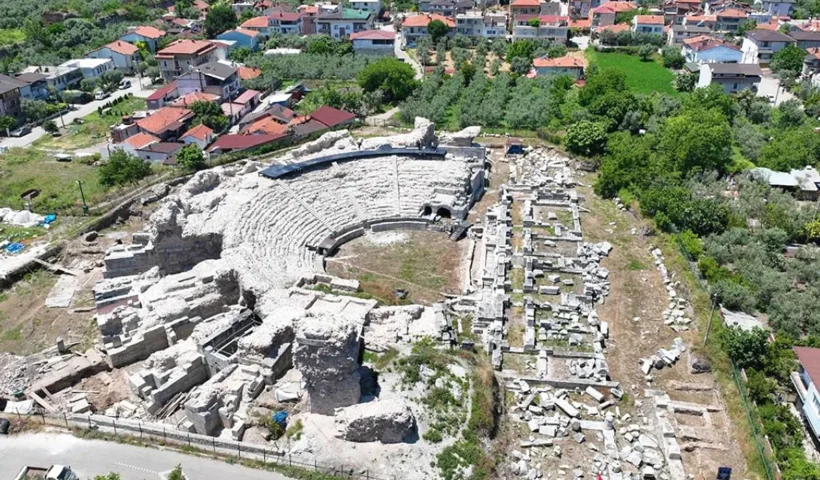 teatro romano de Nicea