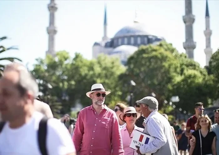 tourists in Istanbul