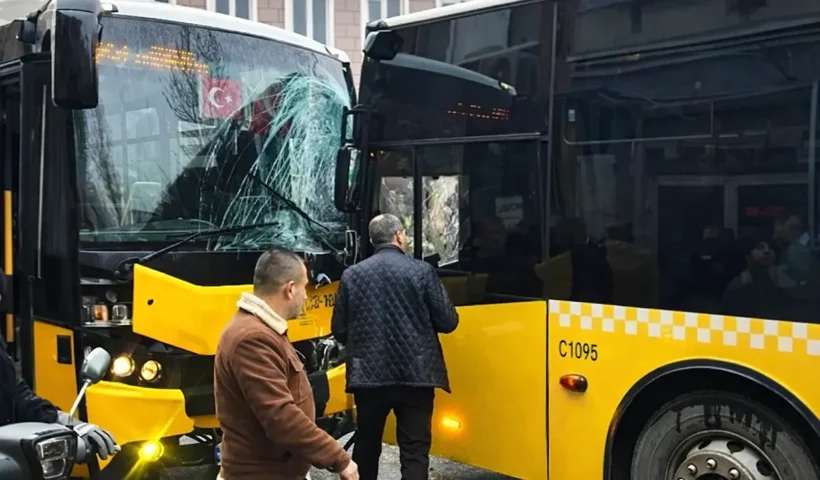 two Istanbul municipal buses of the IETT company damaged after head-on collision in Beykoz district