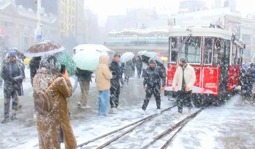 snowfall in Istiklal, Istanbul