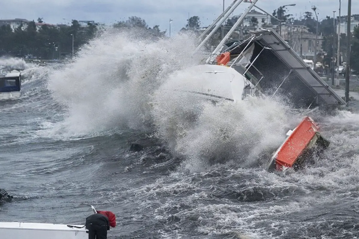 storm in Istanbul
