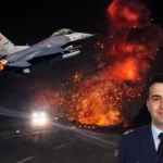 imagen del piloto turco fallecido junto a un caza de combate F-16 de las Fuerzas Aéreas de Turquía, de fondo la imagen de la explosión al estrellarse el avión