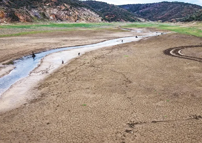 the Sazlıdere dam in Istanbul with its dry, cracked soil