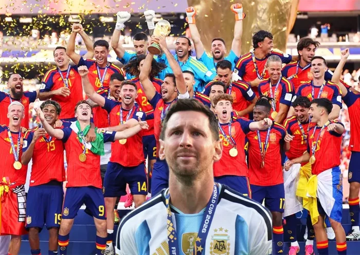 la selección española festeja el Mundial junto a una imagen de Messi llorando