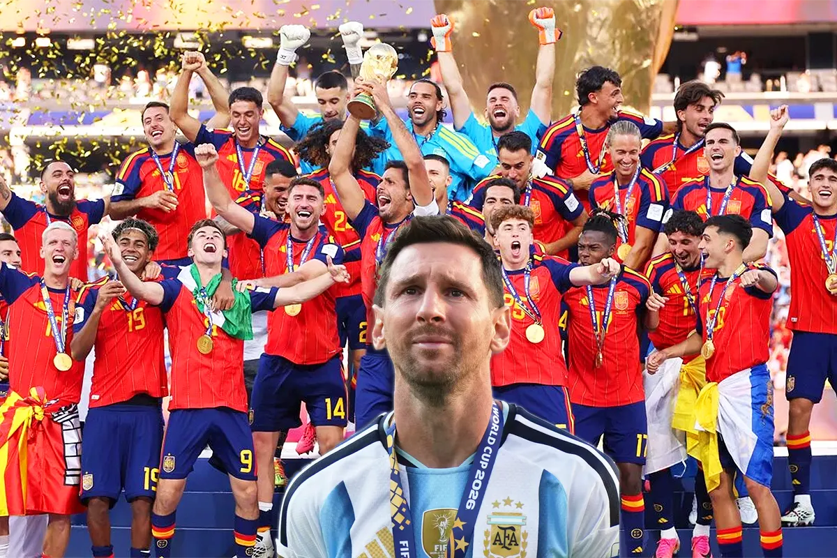 la selección española festeja el Mundial junto a una imagen de Messi llorando