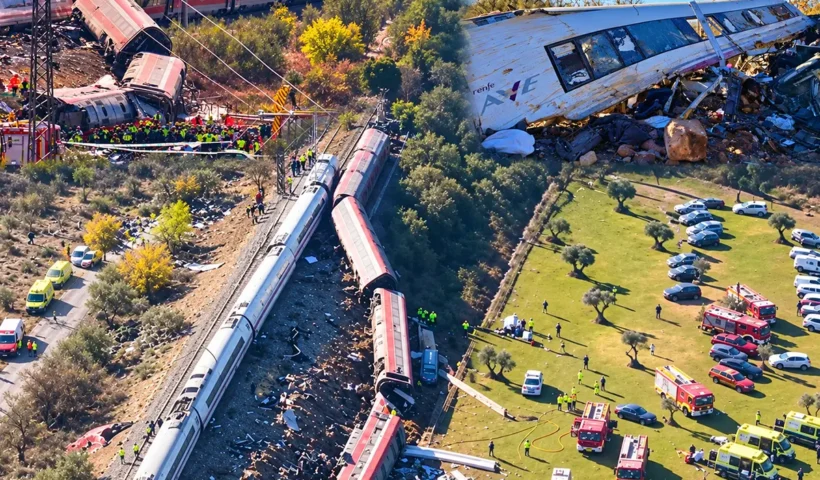 several images showing the two high-speed trains that collided in Toledo, Spain, and the wreckage of the carriages